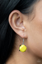 Load image into Gallery viewer, Summer Party Exclusive Prismatic Prima Donna - Yellow
